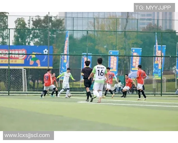 上海足球队与重庆足球队赛后分析：比赛节奏与战术对比探讨
