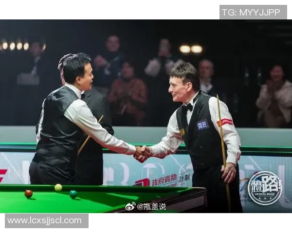 傅家俊与罗伯逊激战正酣谁能在这场巅峰对决中笑到最后